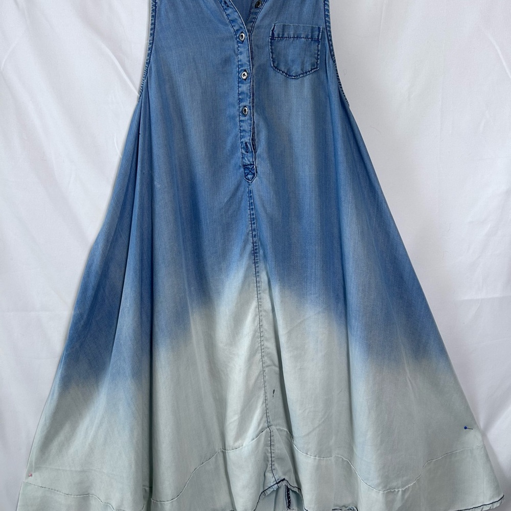 HOLDING HORSES Blue Midi Sleeveless Sundress